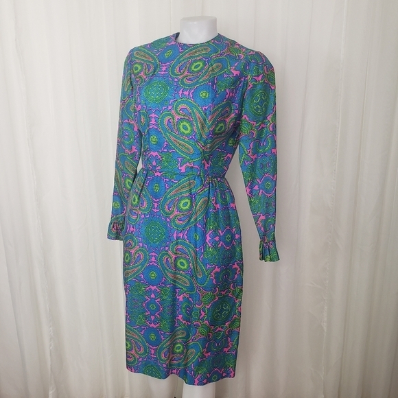 Vintage Dresses & Skirts - Vintage Sue Brett vibrant paisley dress blue green pink ruffle hem cuff 70s gorg